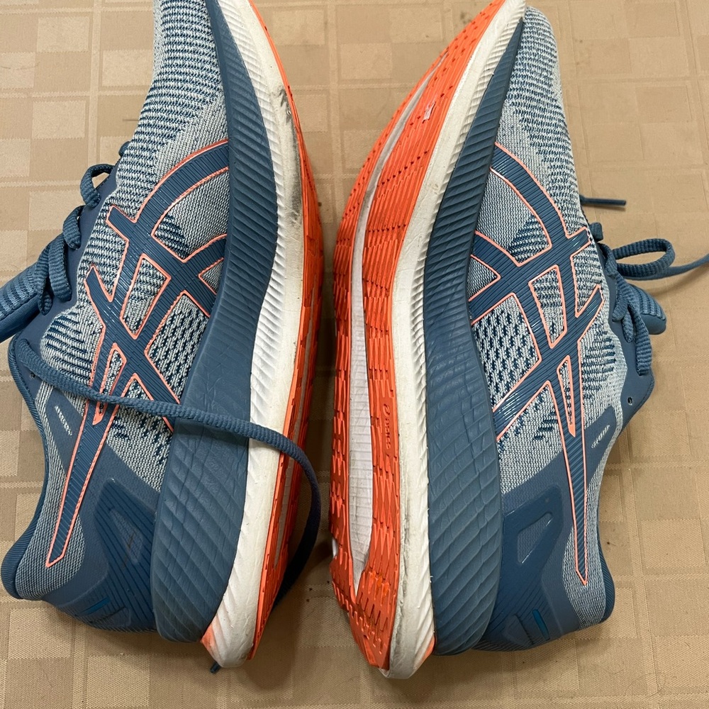 Women's ASICS Gel Glideride Running Shoes Size 9.5 Polar/Grey EUC EU 41.5 - Picture 2 of 6